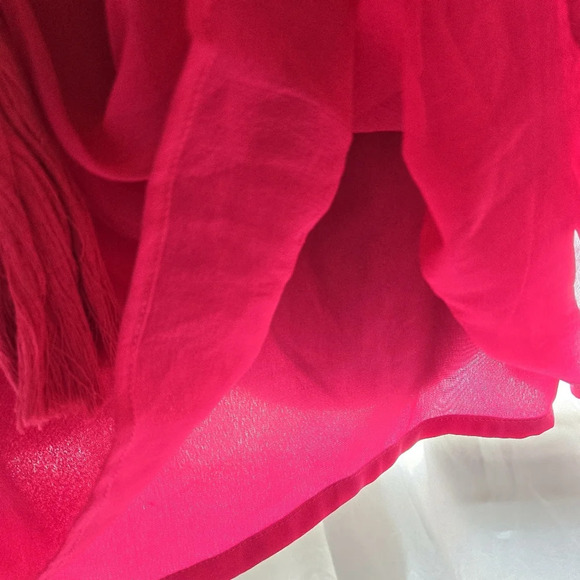 Beautiful Karina Grimaldi Silk Peplum Blouse EUC 😍 - Picture 8 of 13